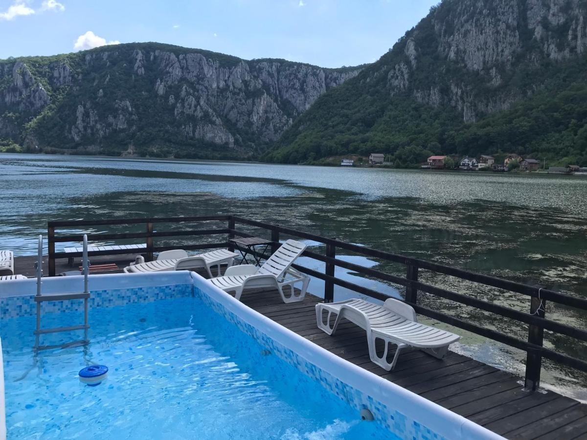 Вілла Casa Panoramic Дубова Екстер'єр фото